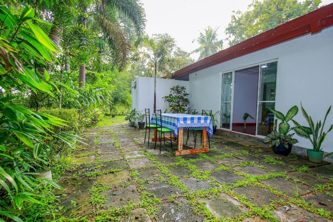 Villa Ravichini Polonnaruwa Exterior photo